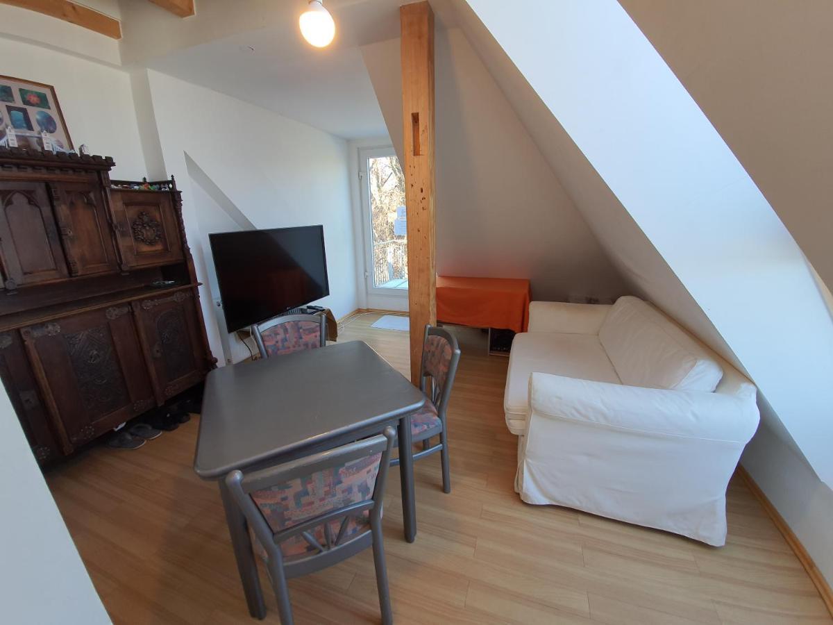 Idyllische Penthouse-Wohnung In Super Lage Мюнхен Екстериор снимка